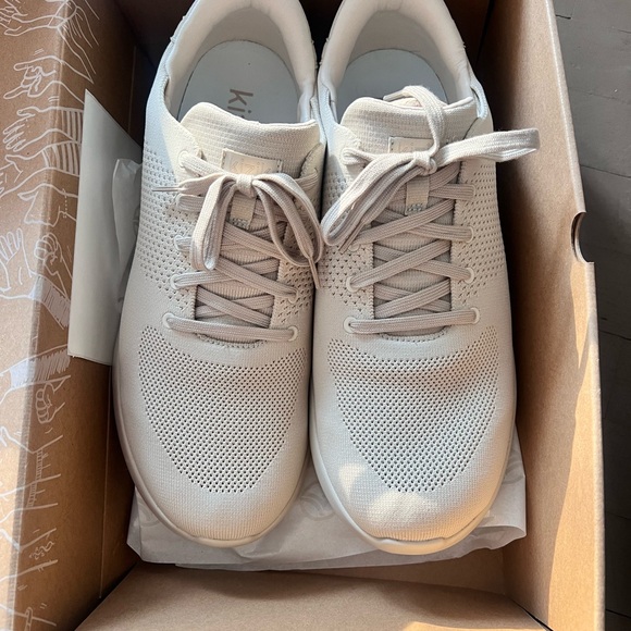 Kizik Other - KIZIK MENS LIMA SAND SZ 14 XWIDE NWT